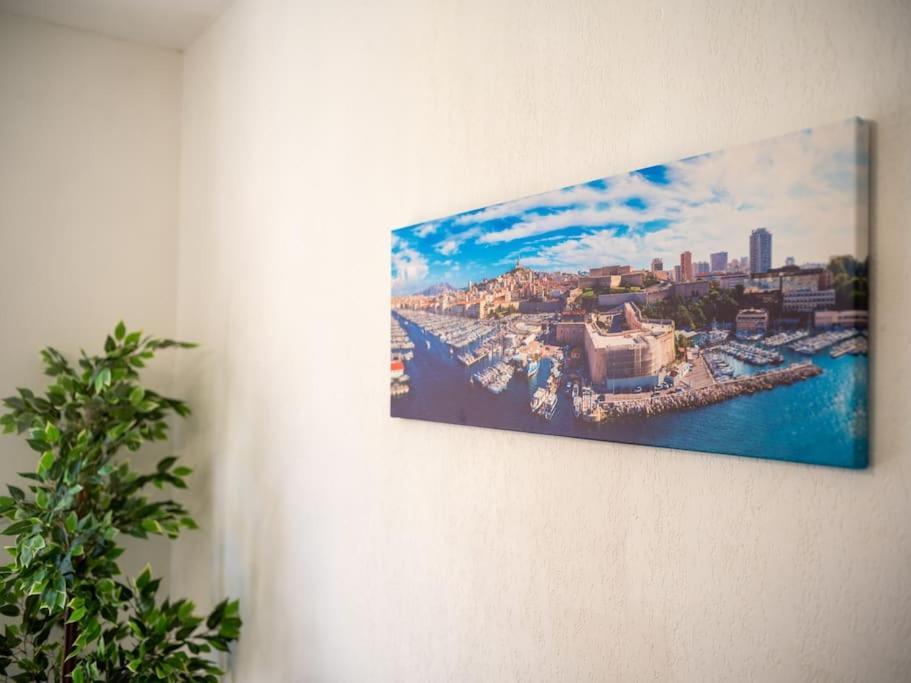 Appartement Tout Equipe A 5 Min De La Gare St Charles มาร์กเซย ภายนอก รูปภาพ